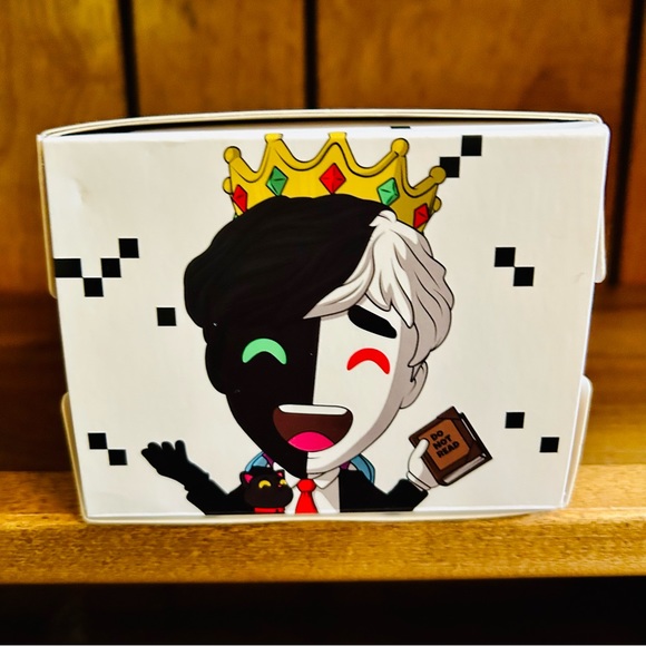 NIB Youtooz #187 Ranboo Youtube 5" Sitting Crown Cat Vinyl Figure NEW IN BOX - Picture 13 of 16